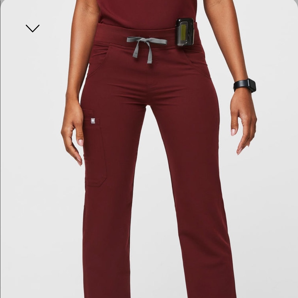 FIGS scrub kade pants burgundy XSP